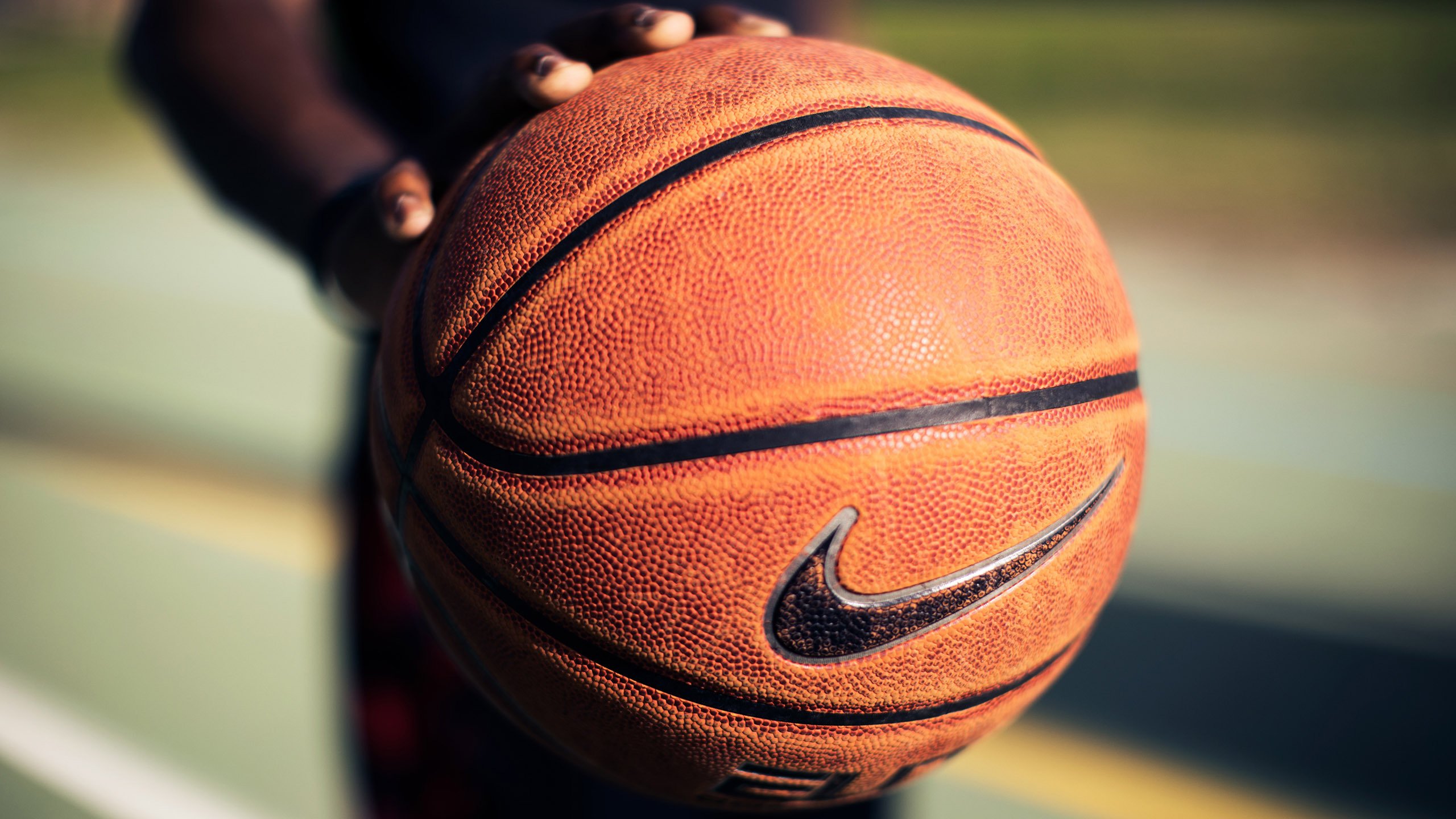 米兰体育官网-绝境雄鹿逆转新疆，德罗赞封神夜，篮球史上没有唯一，只有再一次